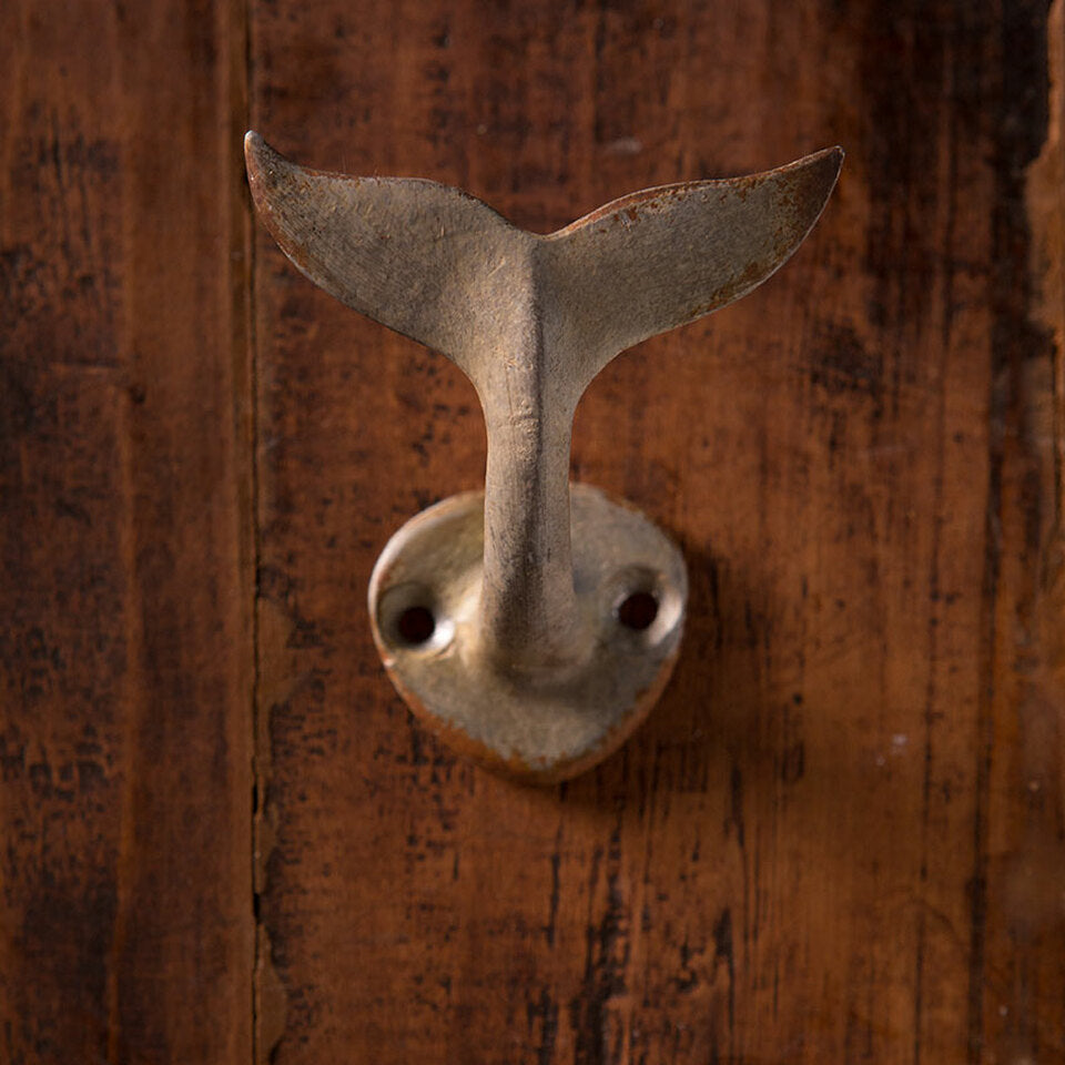 Whale Tail Cast Iron Wall Hook Rust Finish (Small)