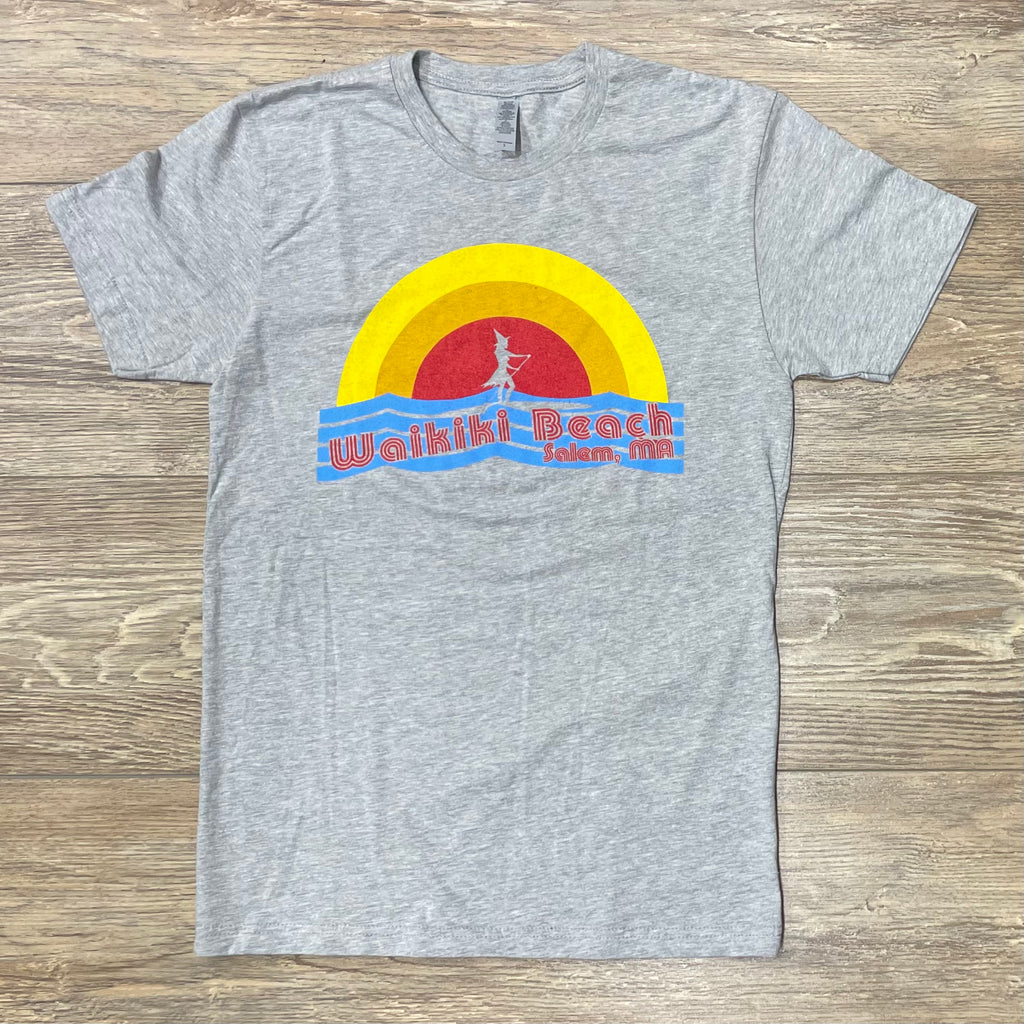 Tee clearance shirt waikiki