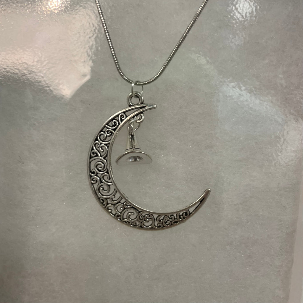 Moon Witch Hat Necklace (Silver)